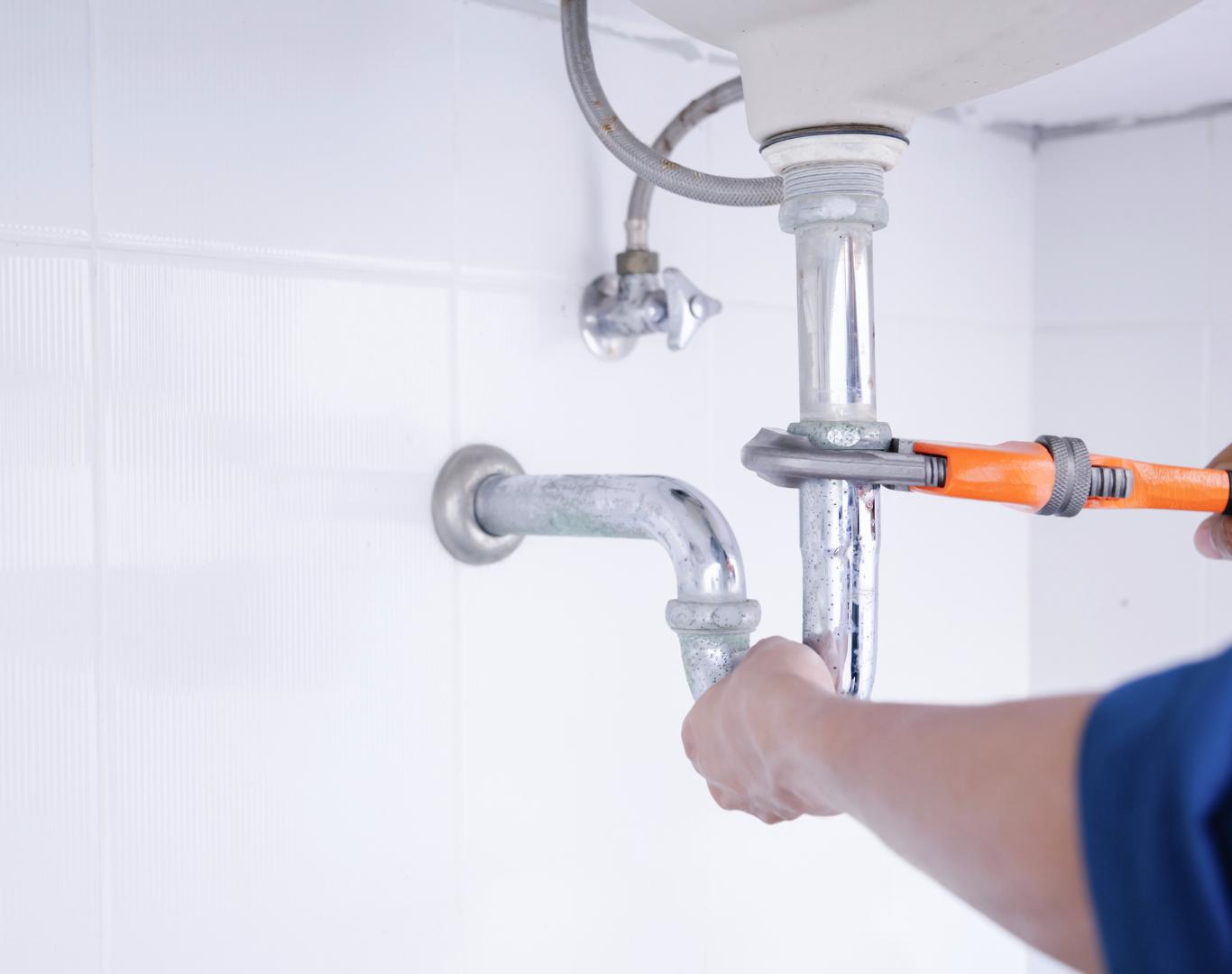 Expert plumber in Denton County, TX detecting slab leaks Expert plumber in Denton County, TX detecting slab leaks
